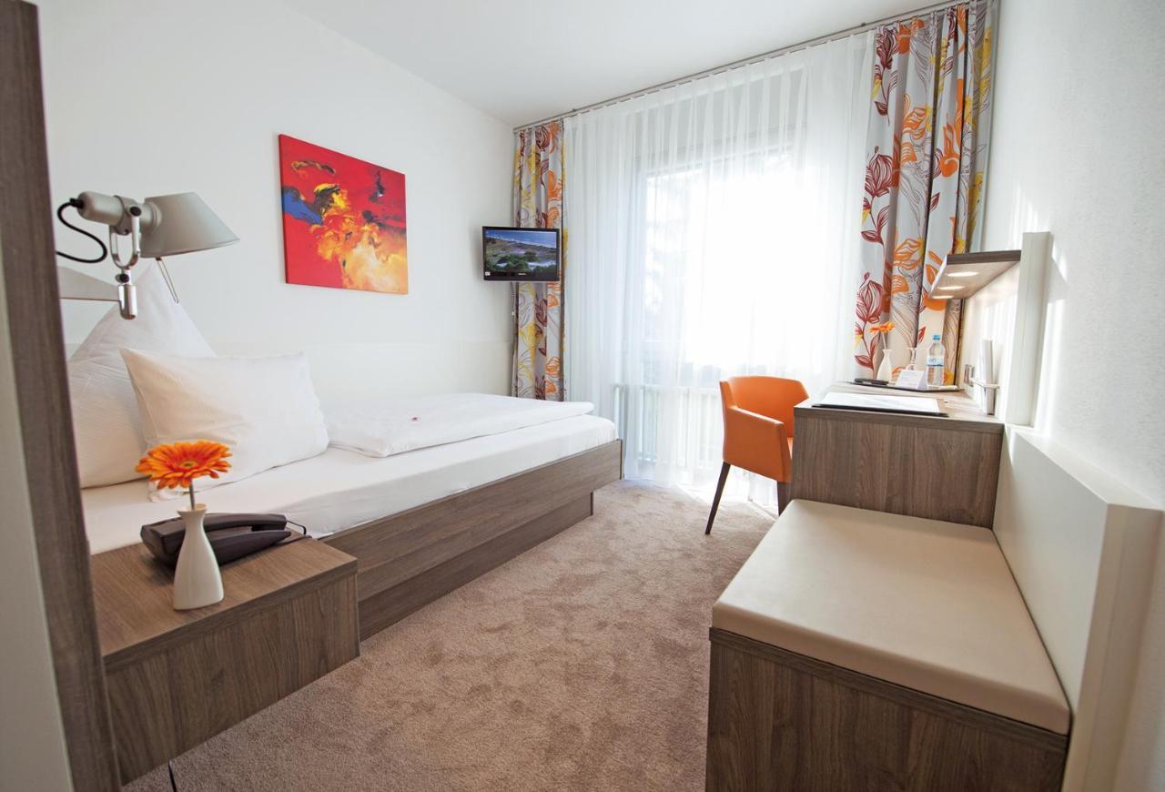 Genohotel カールスルーエ エクステリア 写真